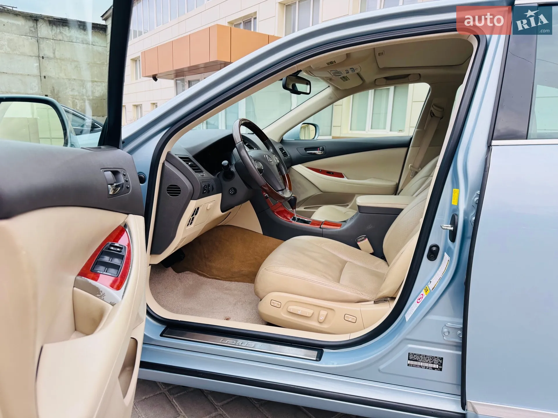 2010 Lexus ES - мініатюра 25