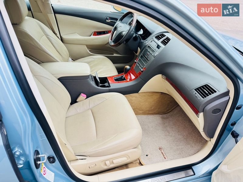 Седан Lexus ES 2010 в Николаеве