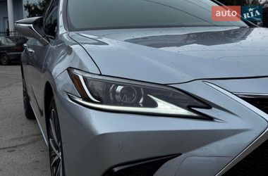 Седан Lexus ES 2023 в Киеве