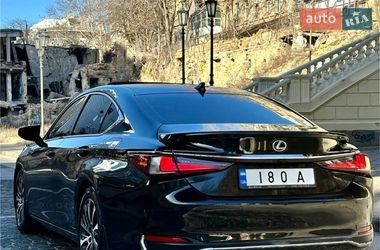 Седан Lexus ES 2019 в Одессе