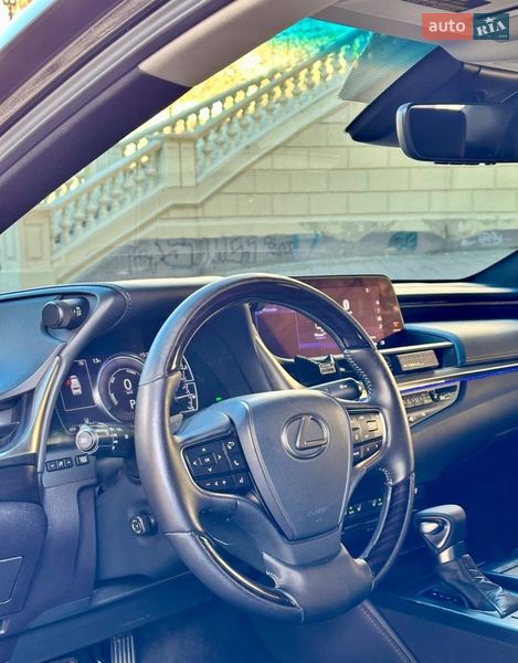 Седан Lexus ES 2019 в Одессе
