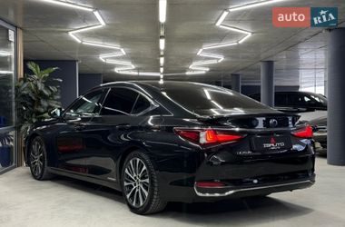 Седан Lexus ES 2019 в Одессе