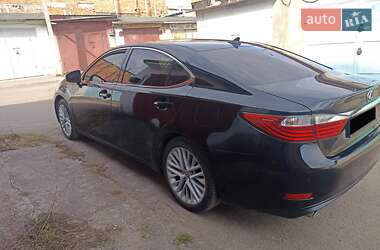 Седан Lexus ES 2014 в Хмельницком