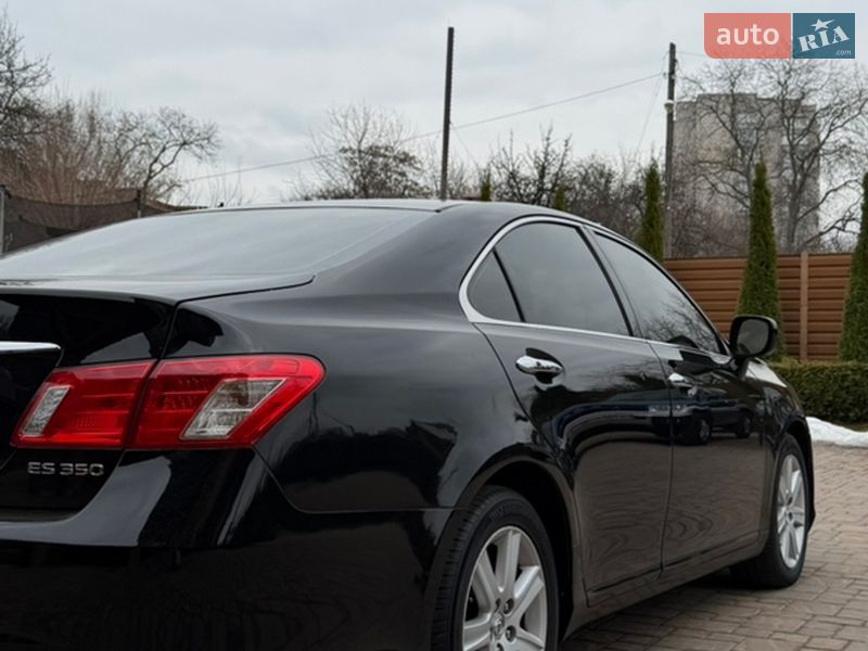 Седан Lexus ES 2007 в Чернігові