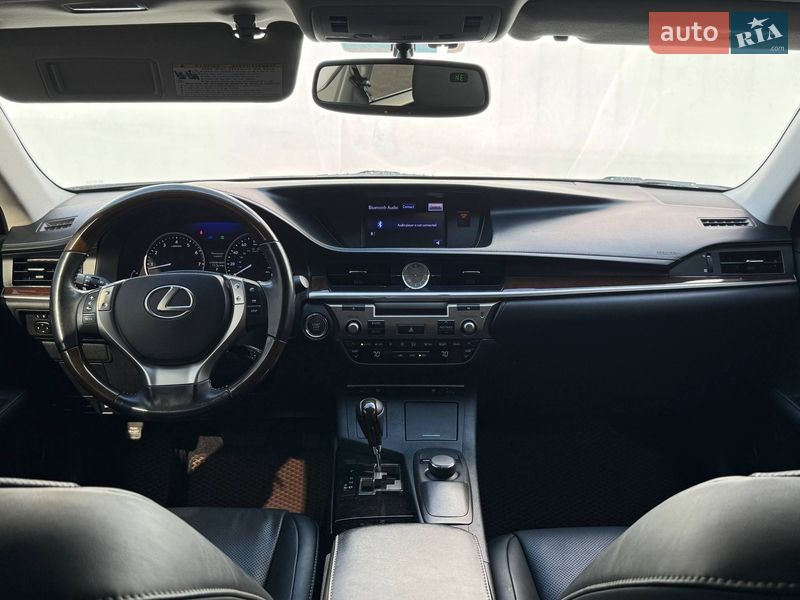 Седан Lexus ES 2014 в Києві фото 29 Седан Lexus ES 2014 в Києві