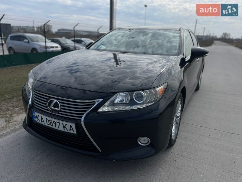 Седан Lexus ES 2014 в Киеве фото 2 Седан Lexus ES 2014 в Киеве