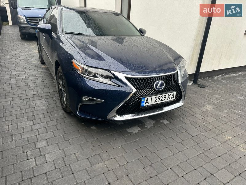 Седан Lexus ES 2014 в Болехові фото 2 Седан Lexus ES 2014 в Болехові