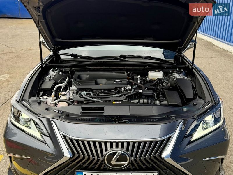 Седан Lexus ES 2023 в Львове фото 61 Седан Lexus ES 2023 в Львове