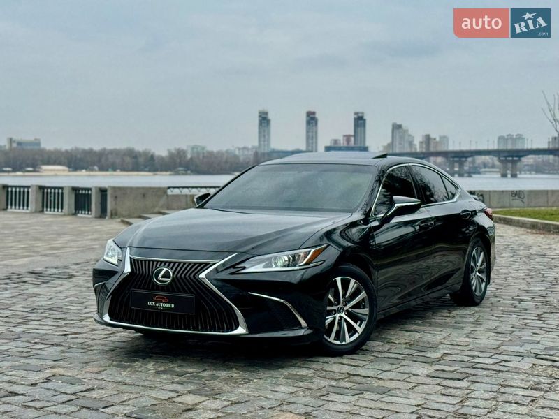 Седан Lexus ES 2018 в Києві фото 72 Седан Lexus ES 2018 в Києві