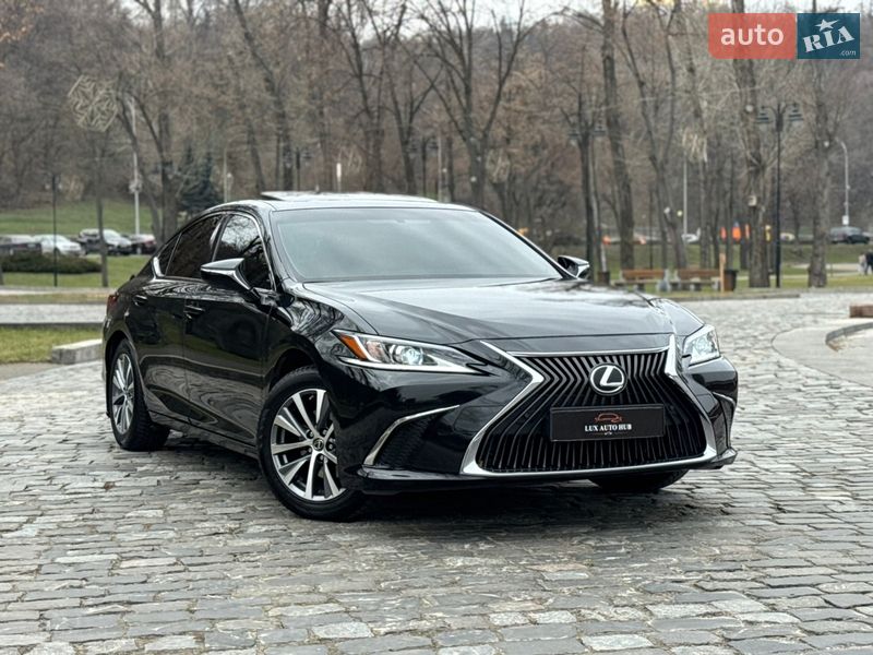 Седан Lexus ES 2018 в Києві фото 115 Седан Lexus ES 2018 в Києві