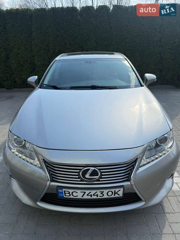 Седан Lexus ES 2015 в Львові фото 2 Седан Lexus ES 2015 в Львові