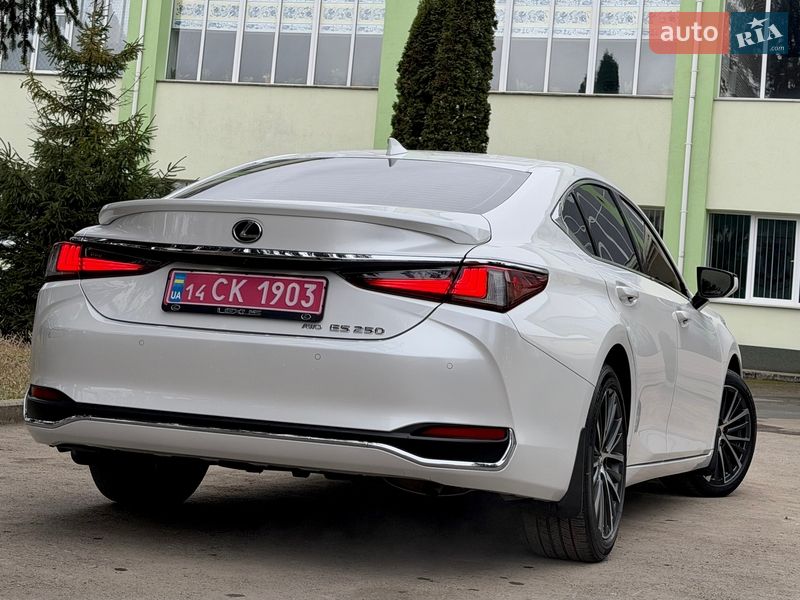 Седан Lexus ES 2022 в Виннице фото 14 Седан Lexus ES 2022 в Виннице
