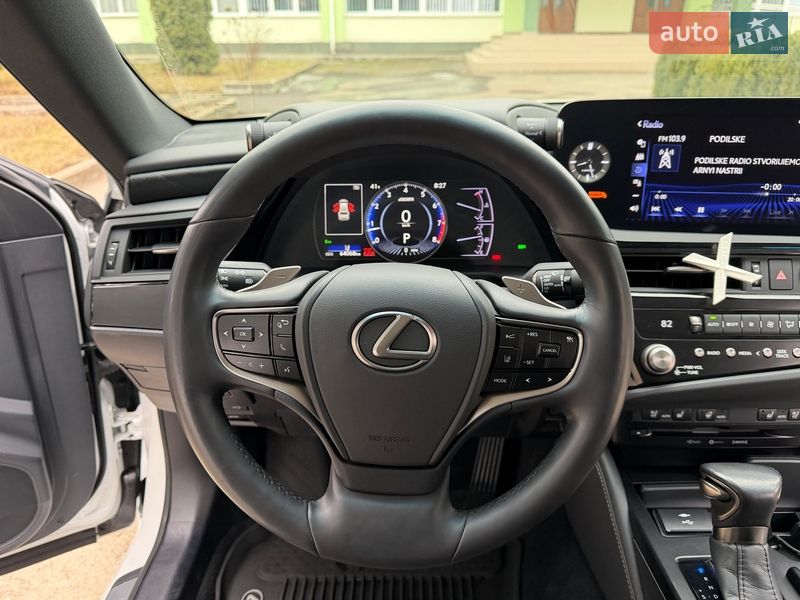 Седан Lexus ES 2022 в Виннице фото 29 Седан Lexus ES 2022 в Виннице