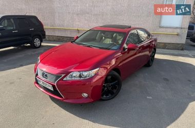 Седан Lexus ES 2013 в Софіївській Борщагівці