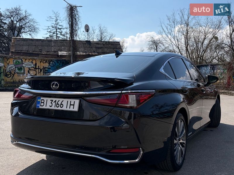 Седан Lexus ES 2020 в Харкові