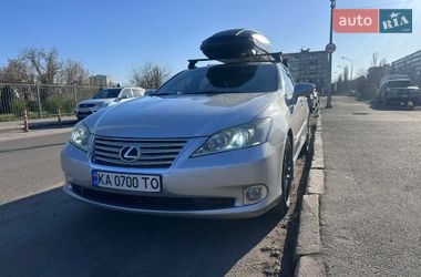 Седан Lexus ES 2011 в Києві
