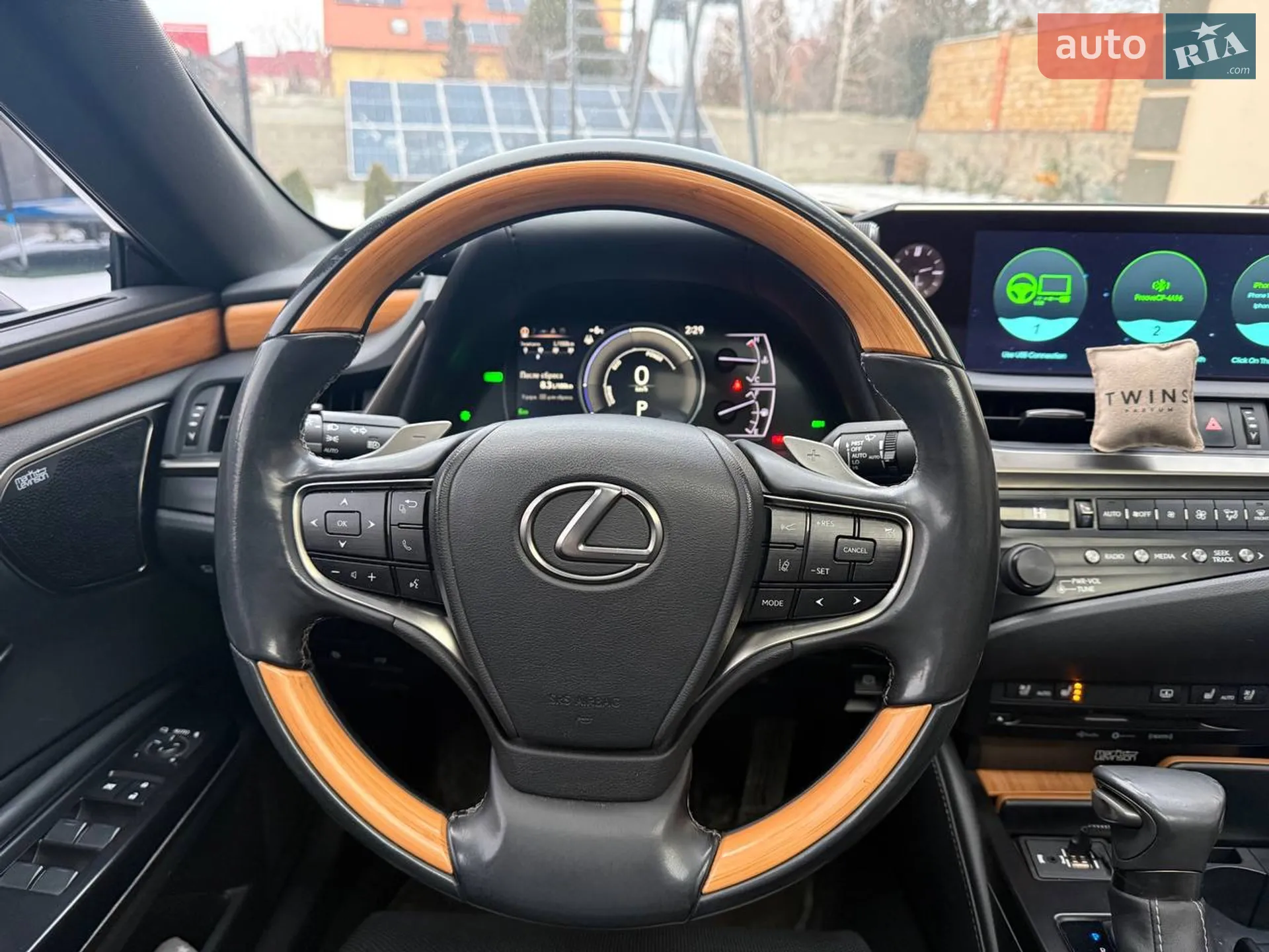 2019 Lexus ES - мініатюра 12
