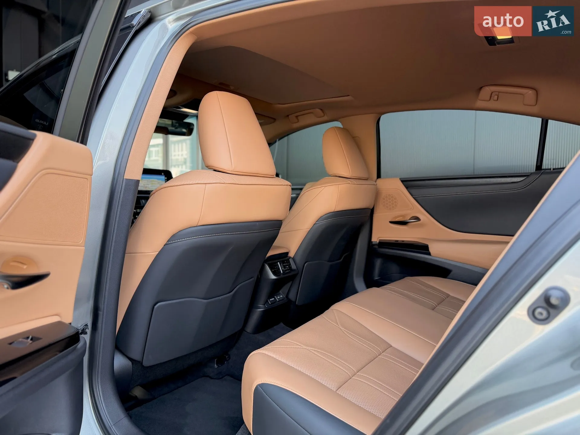 2021 Lexus ES - мініатюра 17