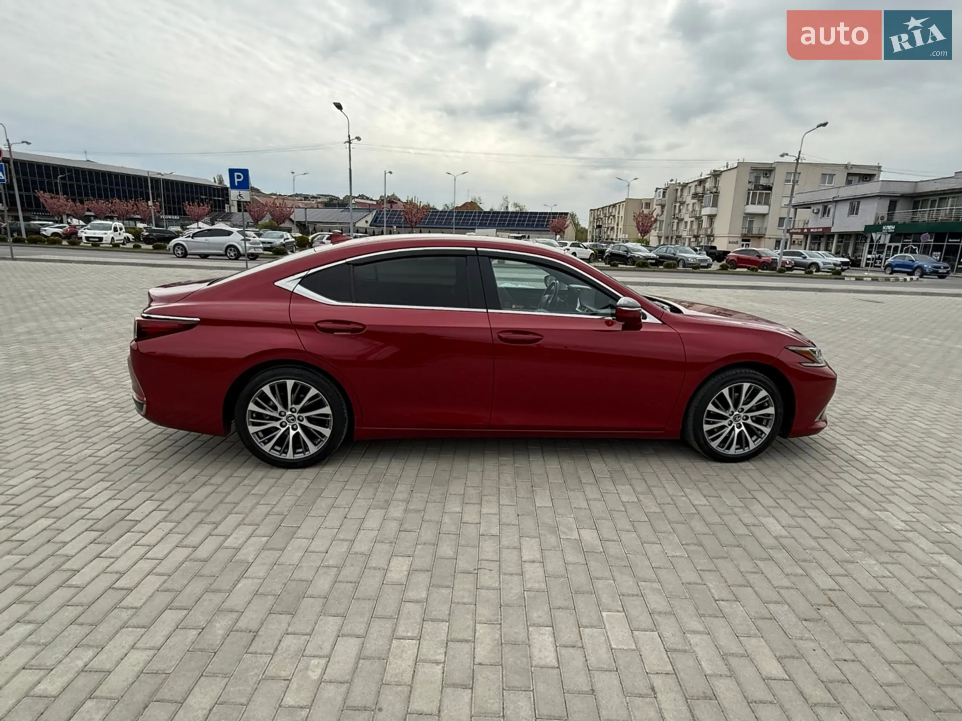 2020 Lexus ES - мініатюра 7