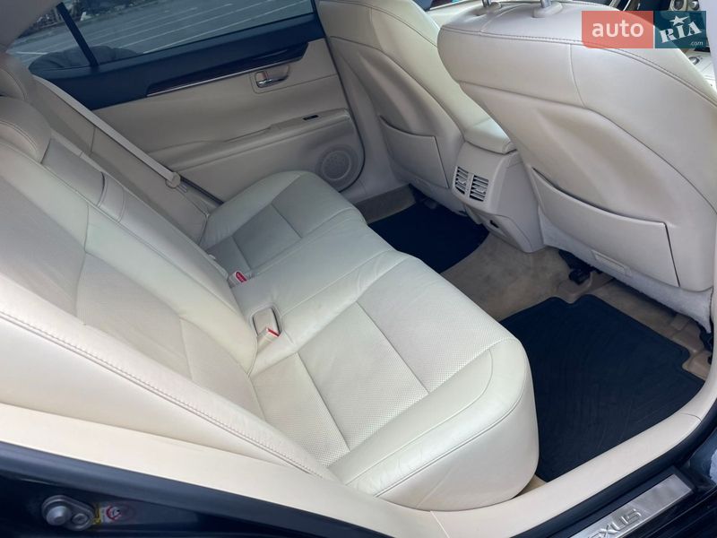Седан Lexus ES 2013 в Виннице фото 4 Седан Lexus ES 2013 в Виннице