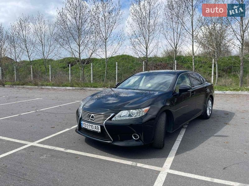 Седан Lexus ES 2013 в Виннице фото Седан Lexus ES 2013 в Виннице
