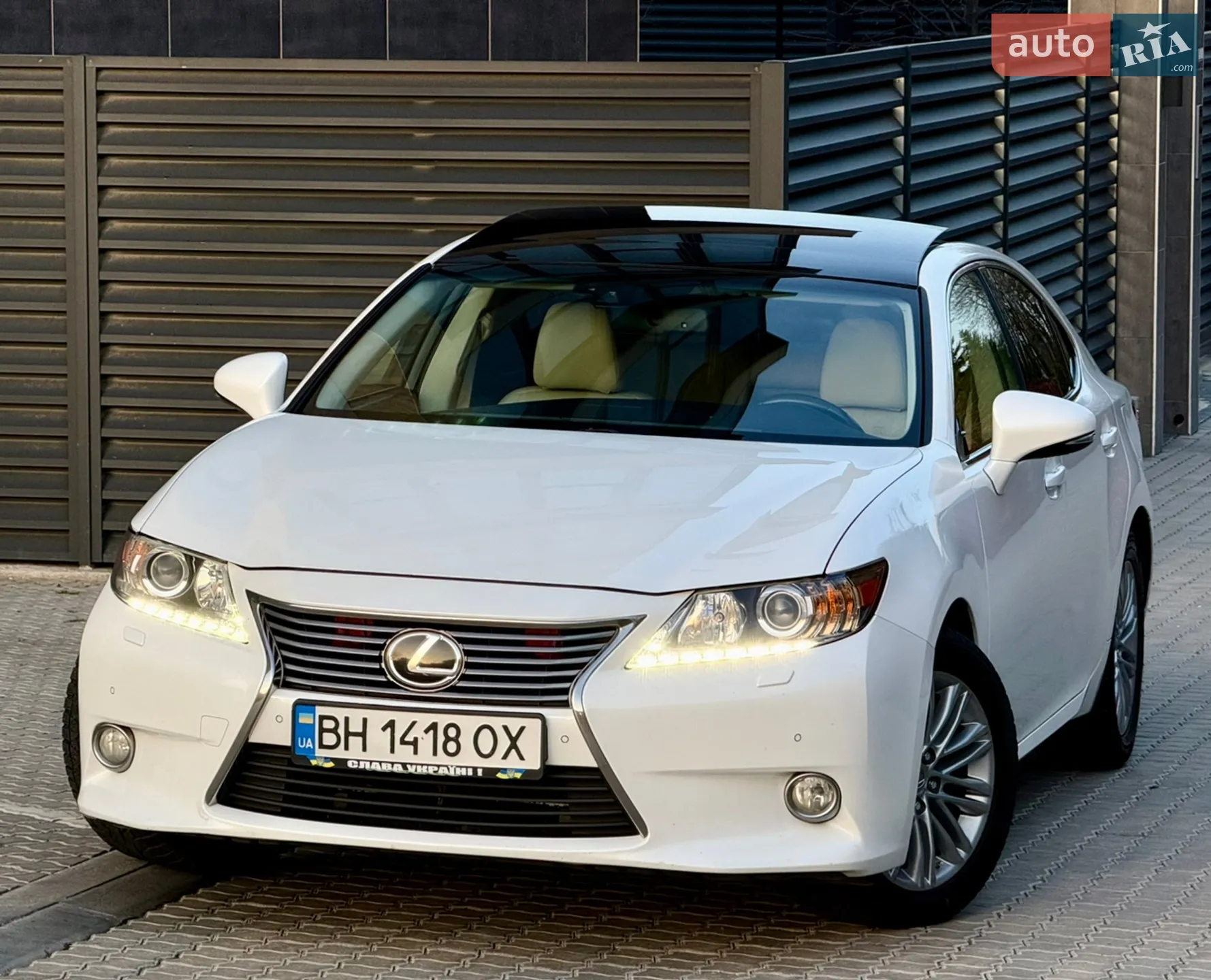 2013 Lexus ES - мініатюра 14