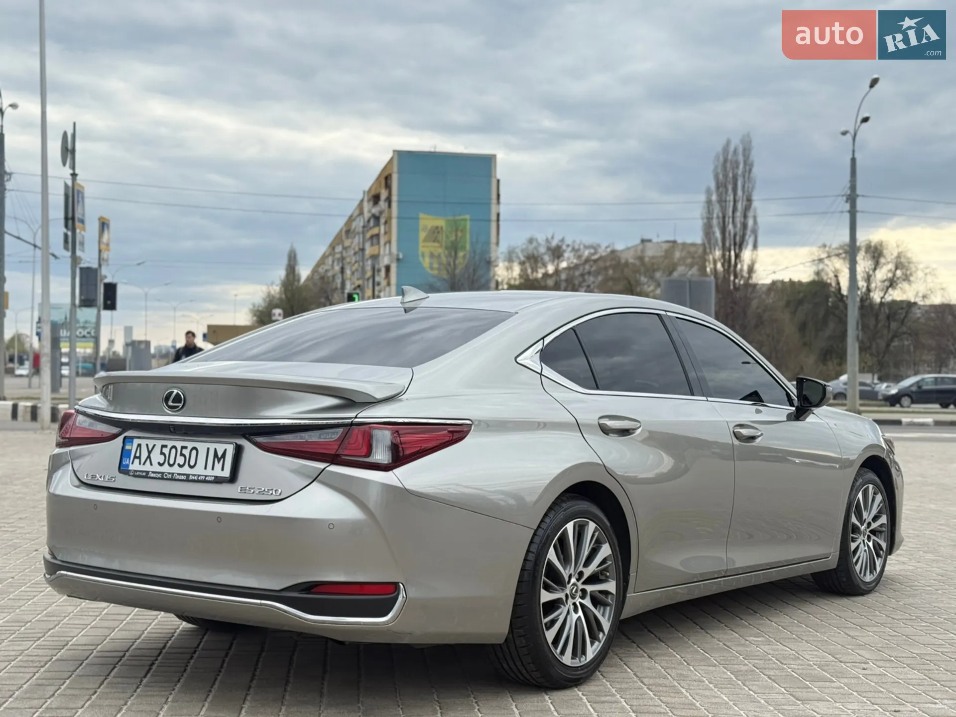 2019 Lexus ES - мініатюра 6
