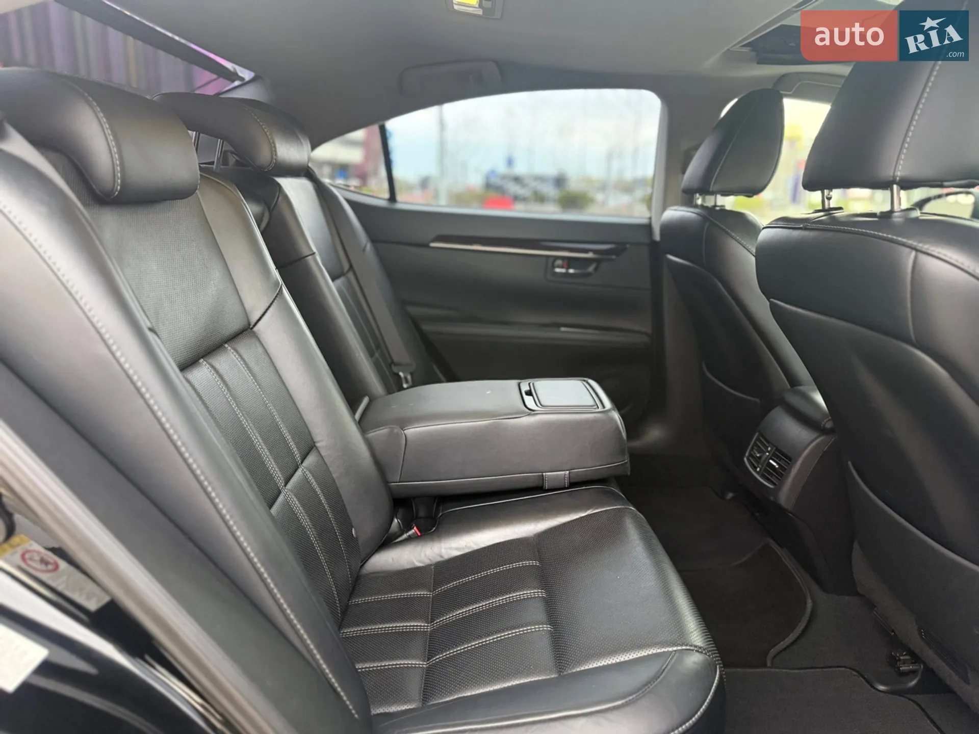 2016 Lexus ES - мініатюра 29