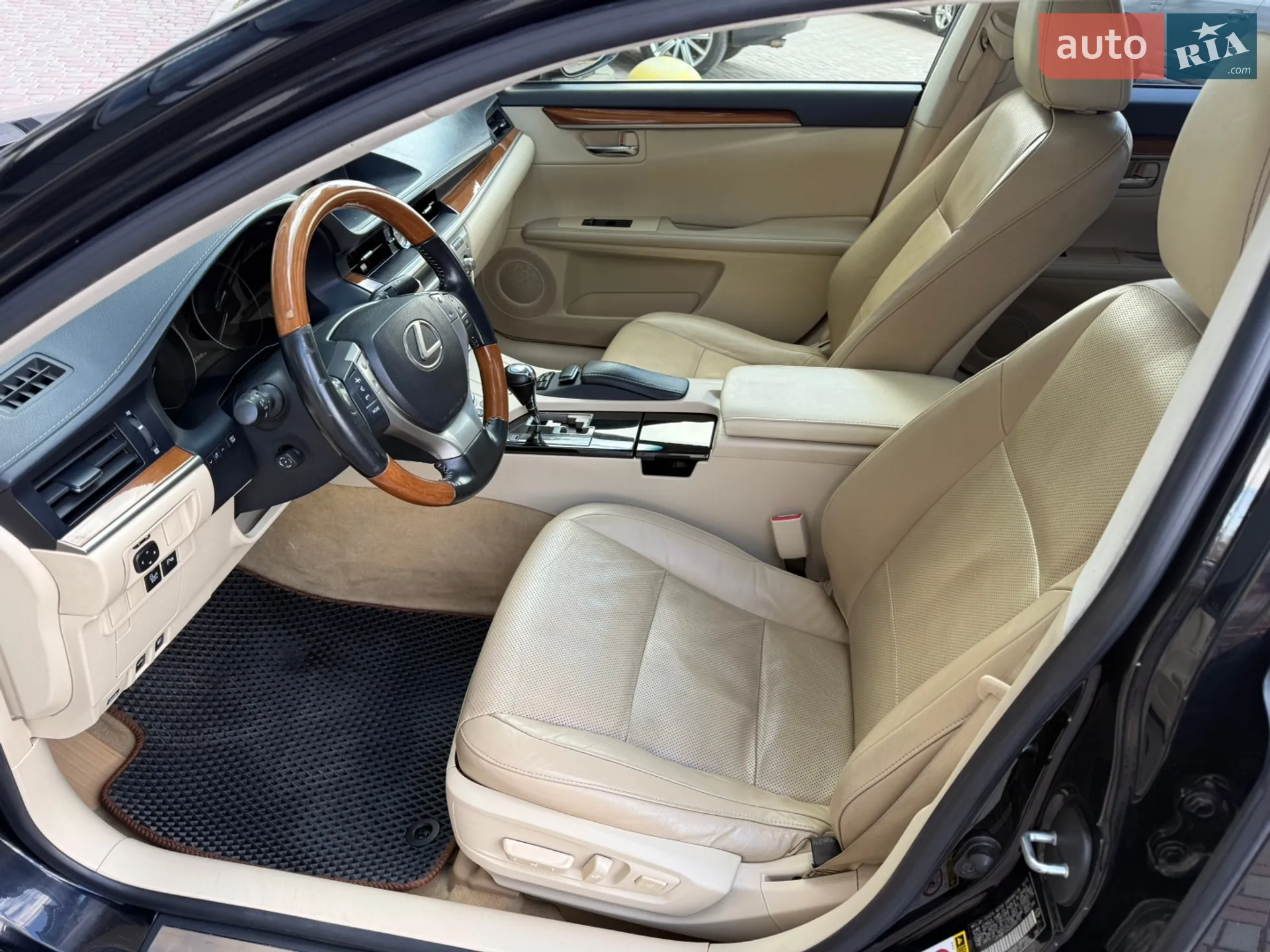 2012 Lexus ES - мініатюра 12