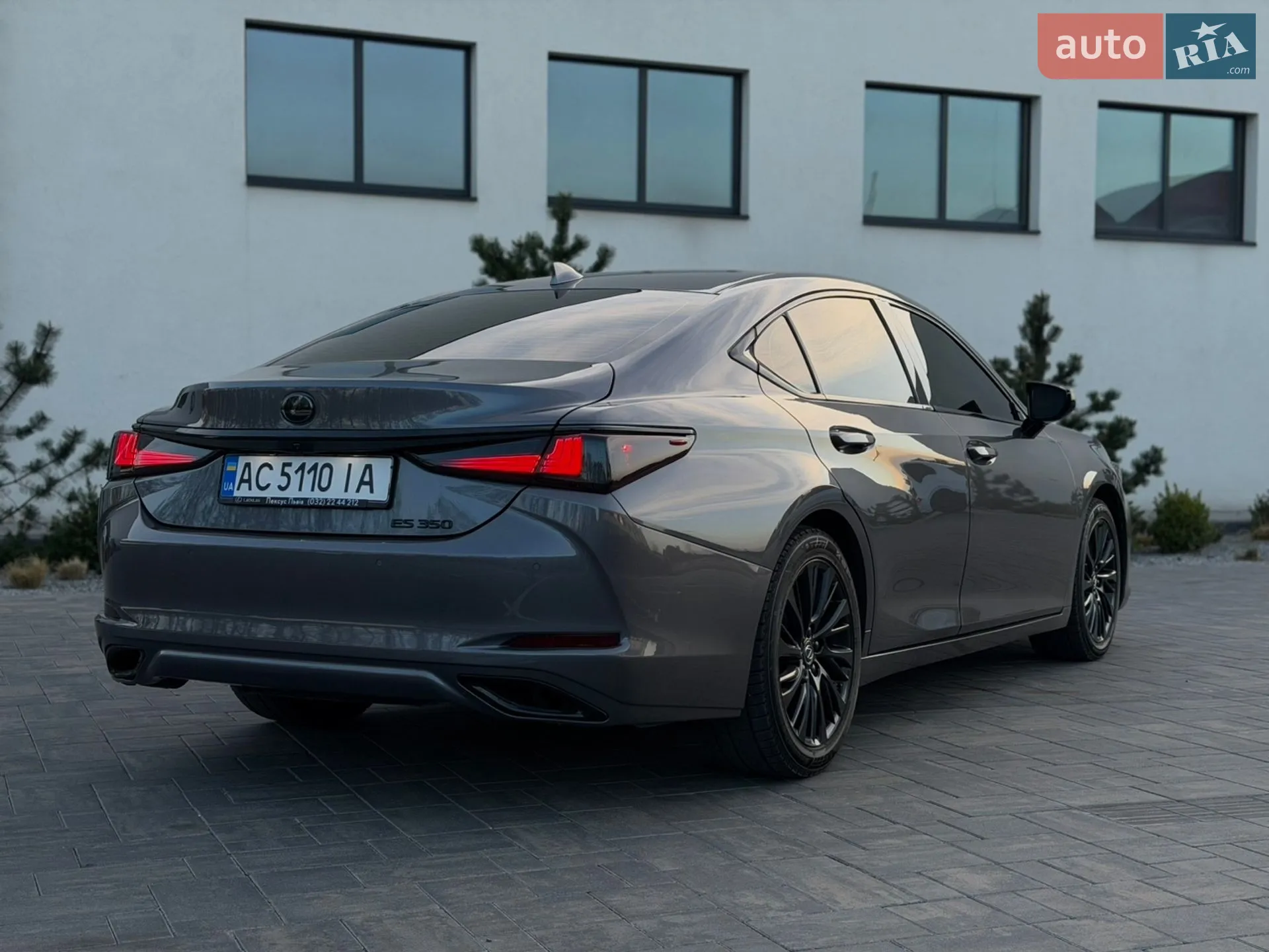 2020 Lexus ES - мініатюра 7