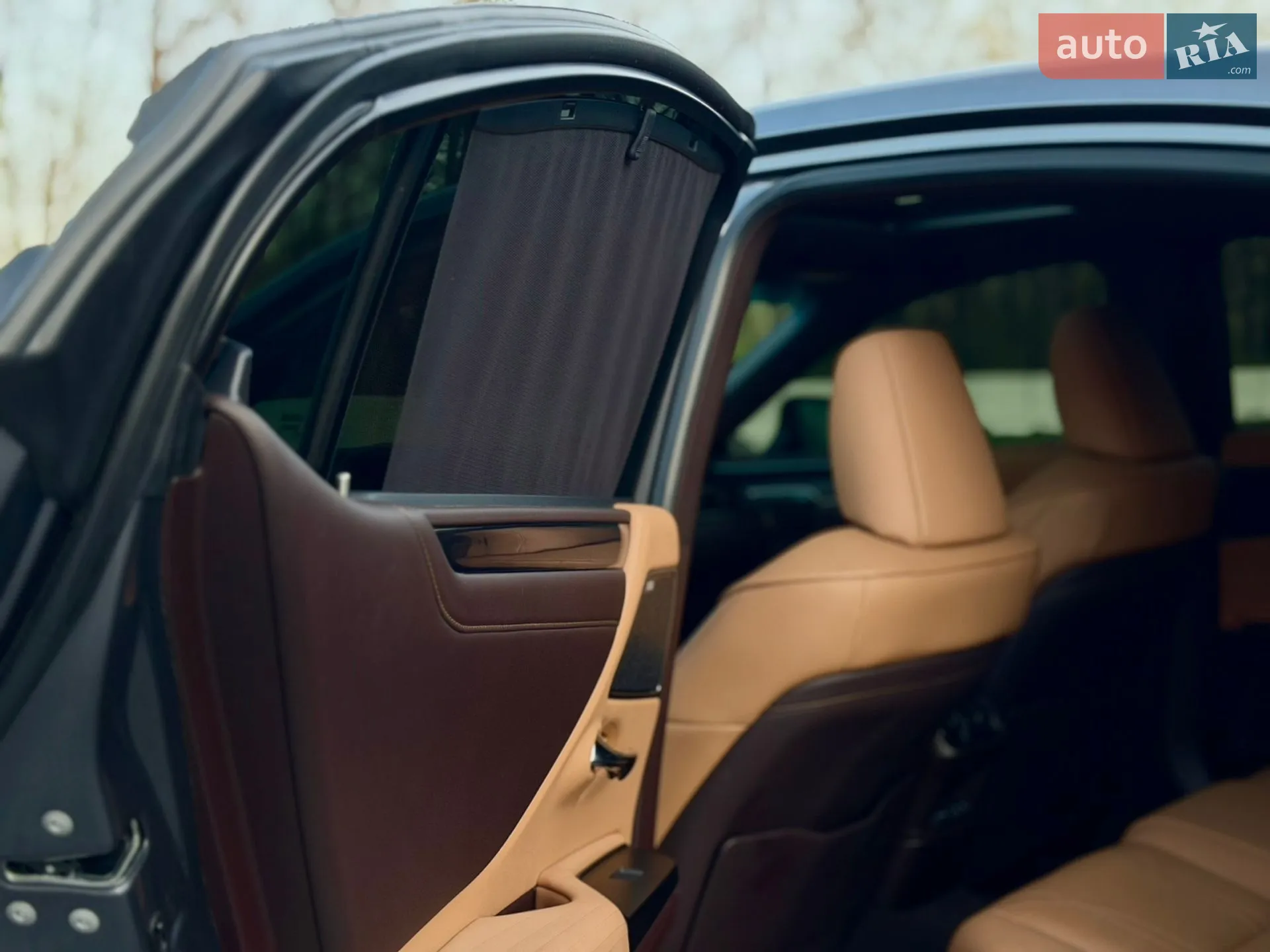 2020 Lexus ES - мініатюра 25