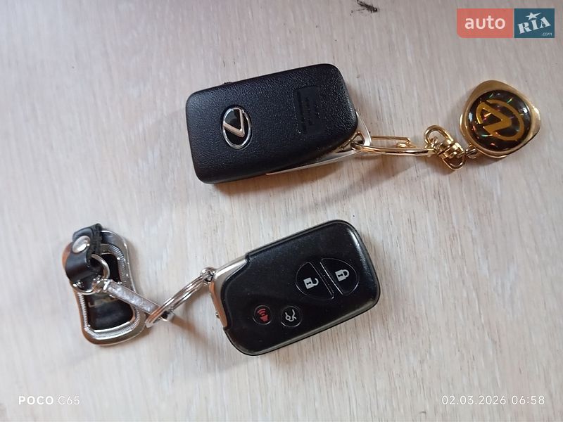 Седан Lexus ES 2008 в Каменском