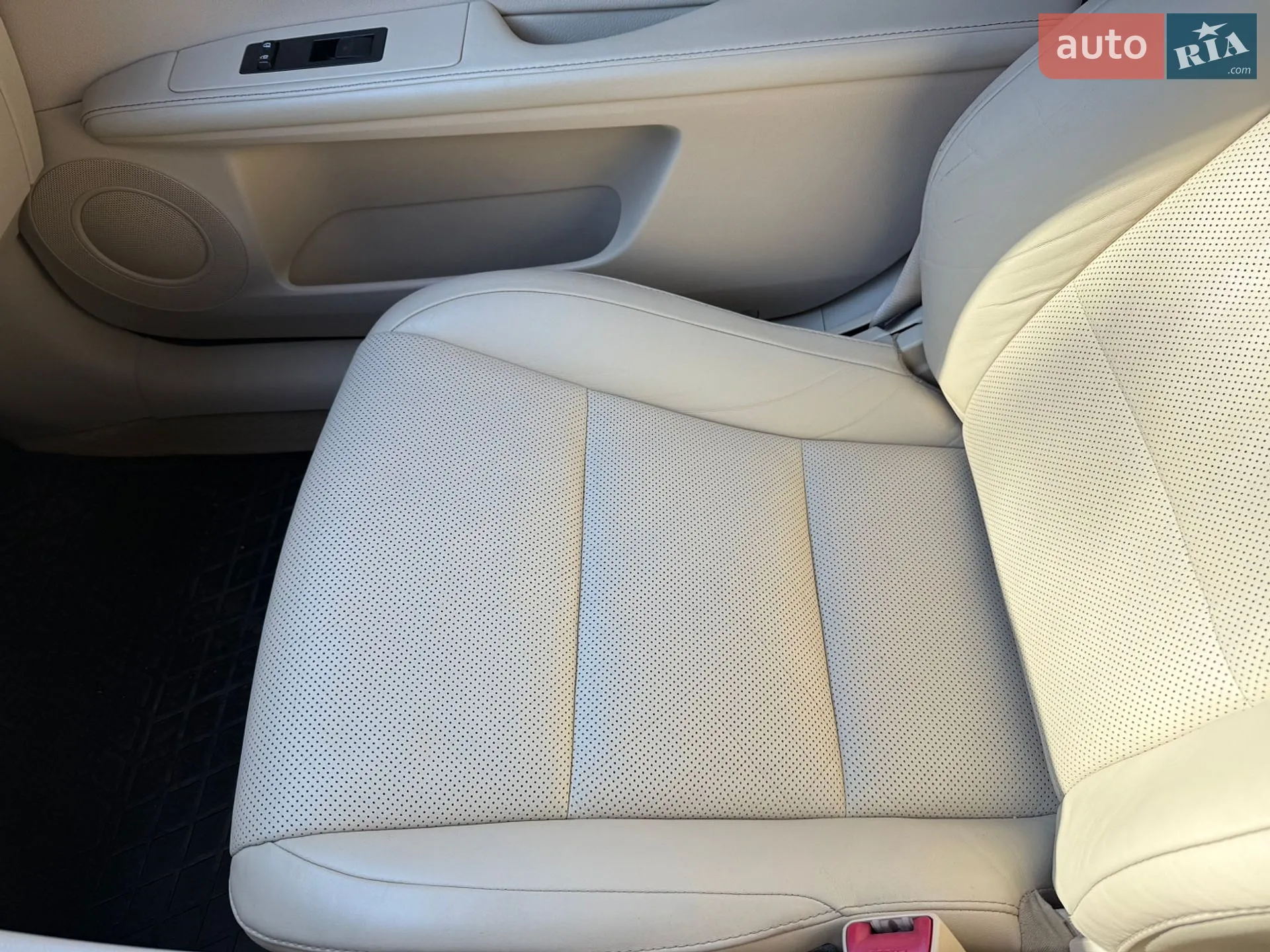 2013 Lexus ES - мініатюра 16