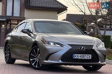 Седан Lexus ES 2021 в Белой Церкви