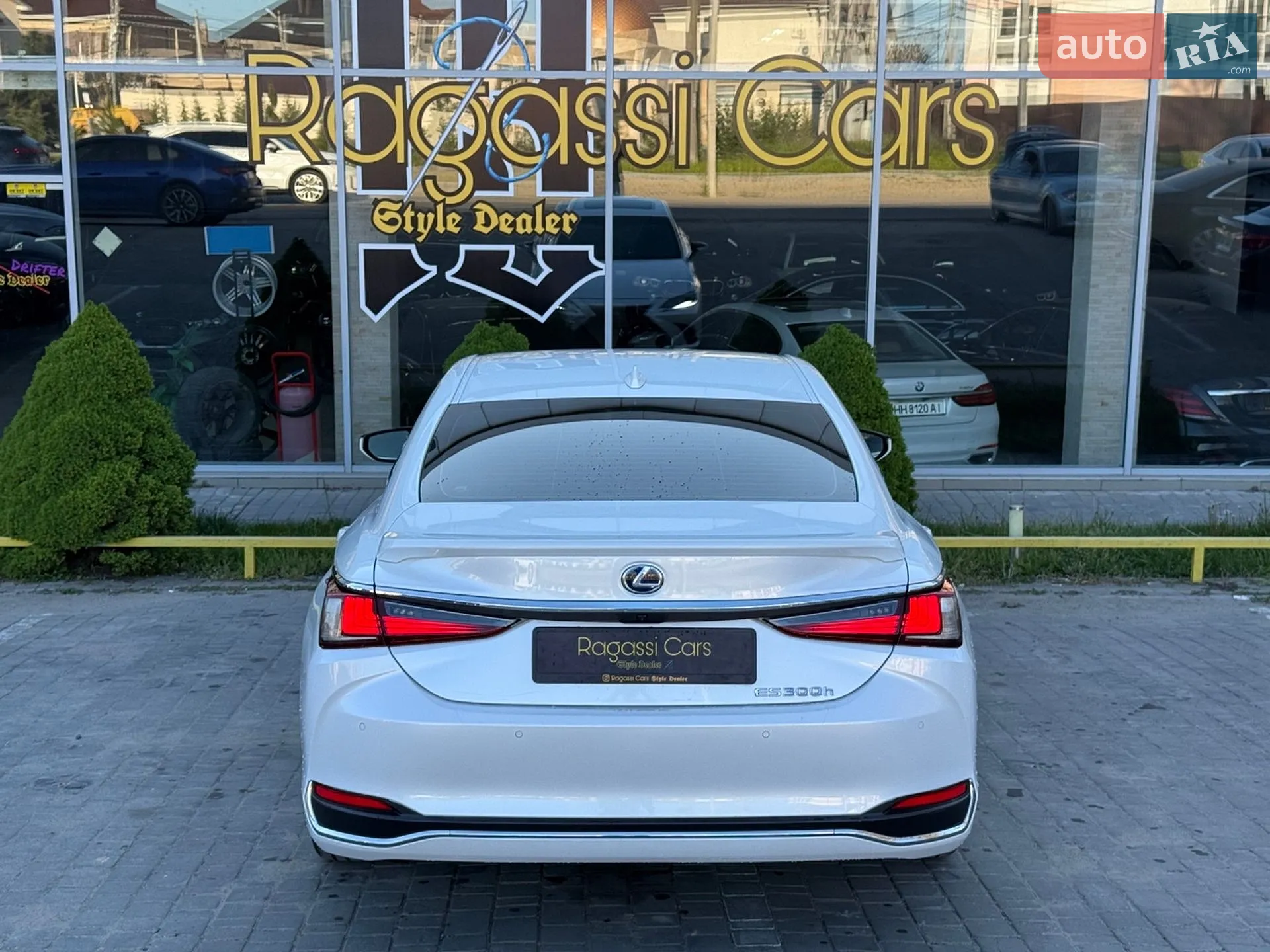 2021 Lexus ES - мініатюра 4