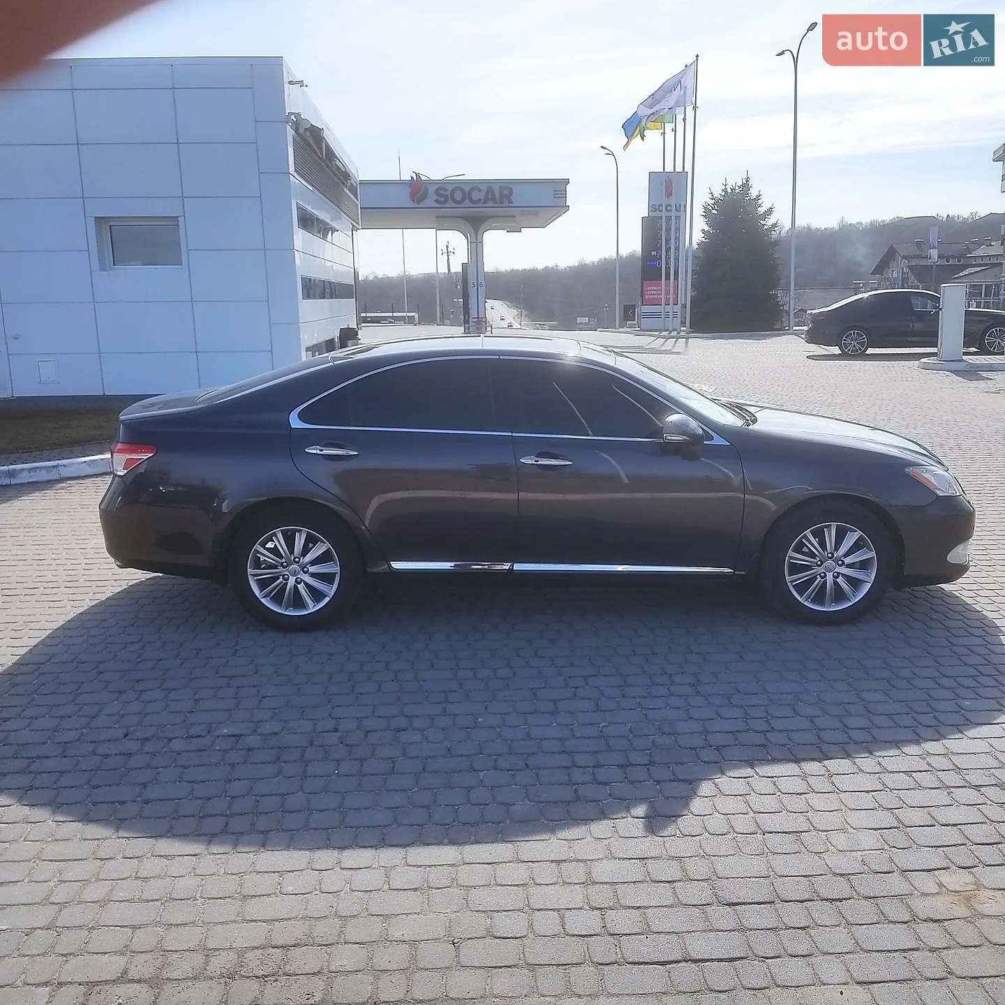 2011 Lexus ES - мініатюра 3
