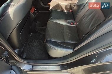 Седан Lexus ES 2011 в Львове