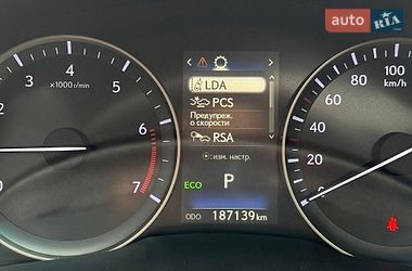Седан Lexus ES 2015 в Житомирі