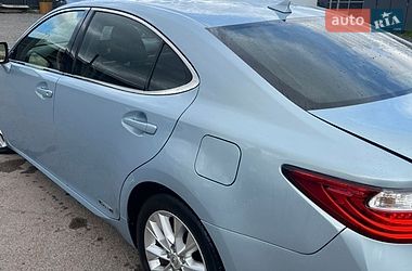 Седан Lexus ES 2012 в Коростене