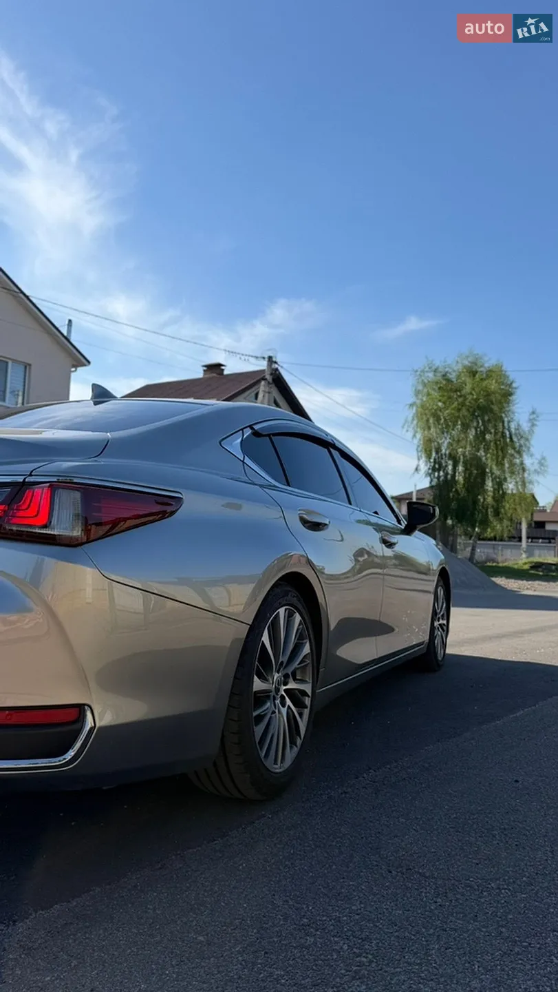 2020 Lexus ES - мініатюра 7