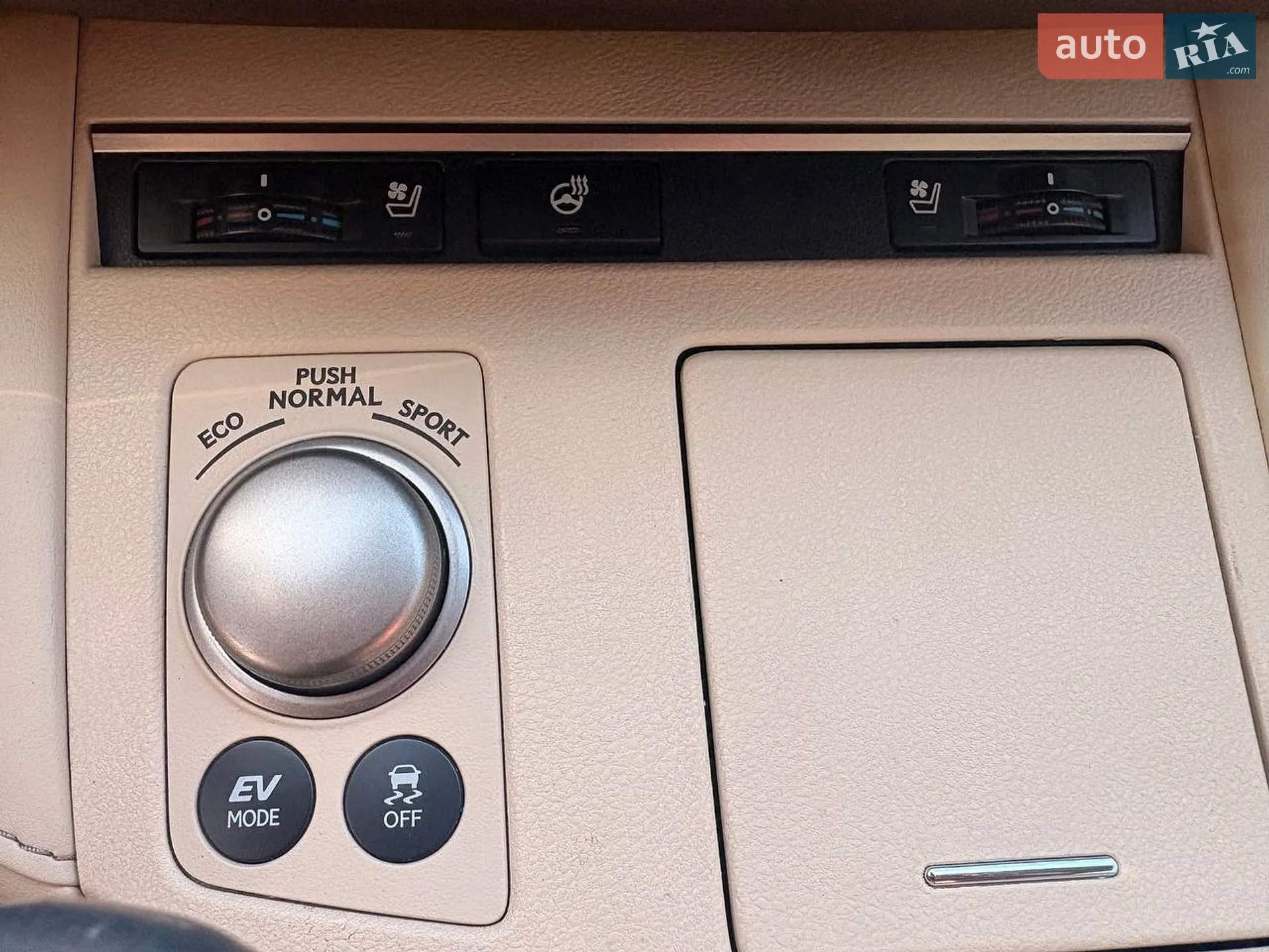 2018 Lexus ES - мініатюра 24