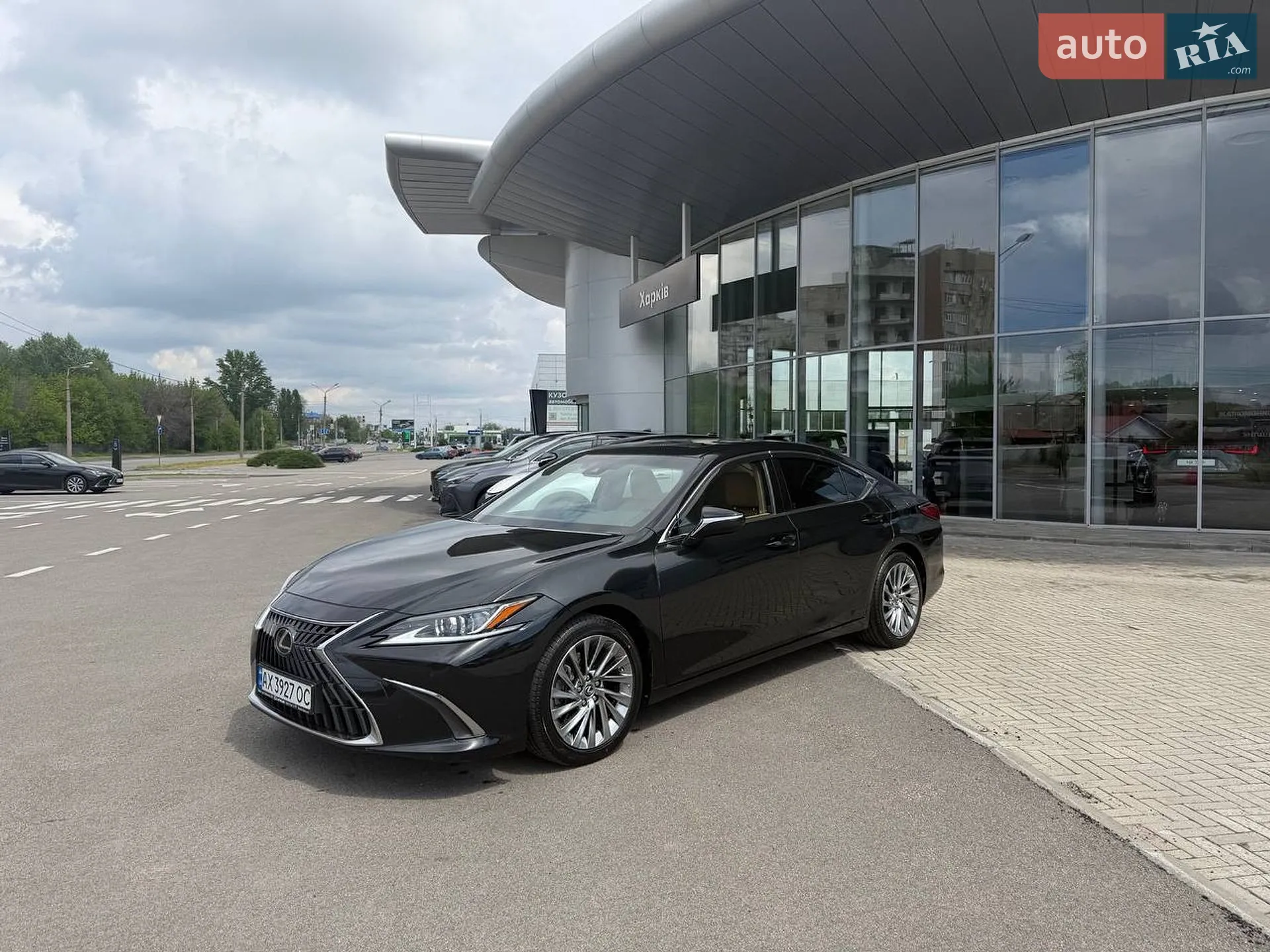 2021 Lexus ES - фото 1