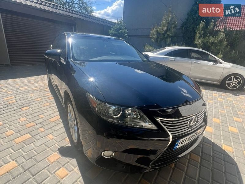 Lexus ES 2013