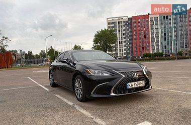 Седан Lexus ES 2019 в Києві