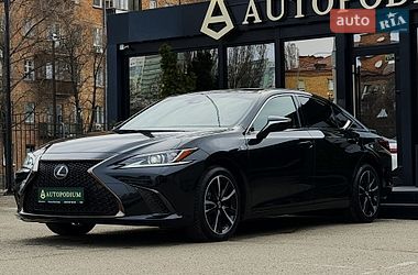Седан Lexus ES 2023 в Киеве