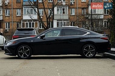 Седан Lexus ES 2023 в Киеве