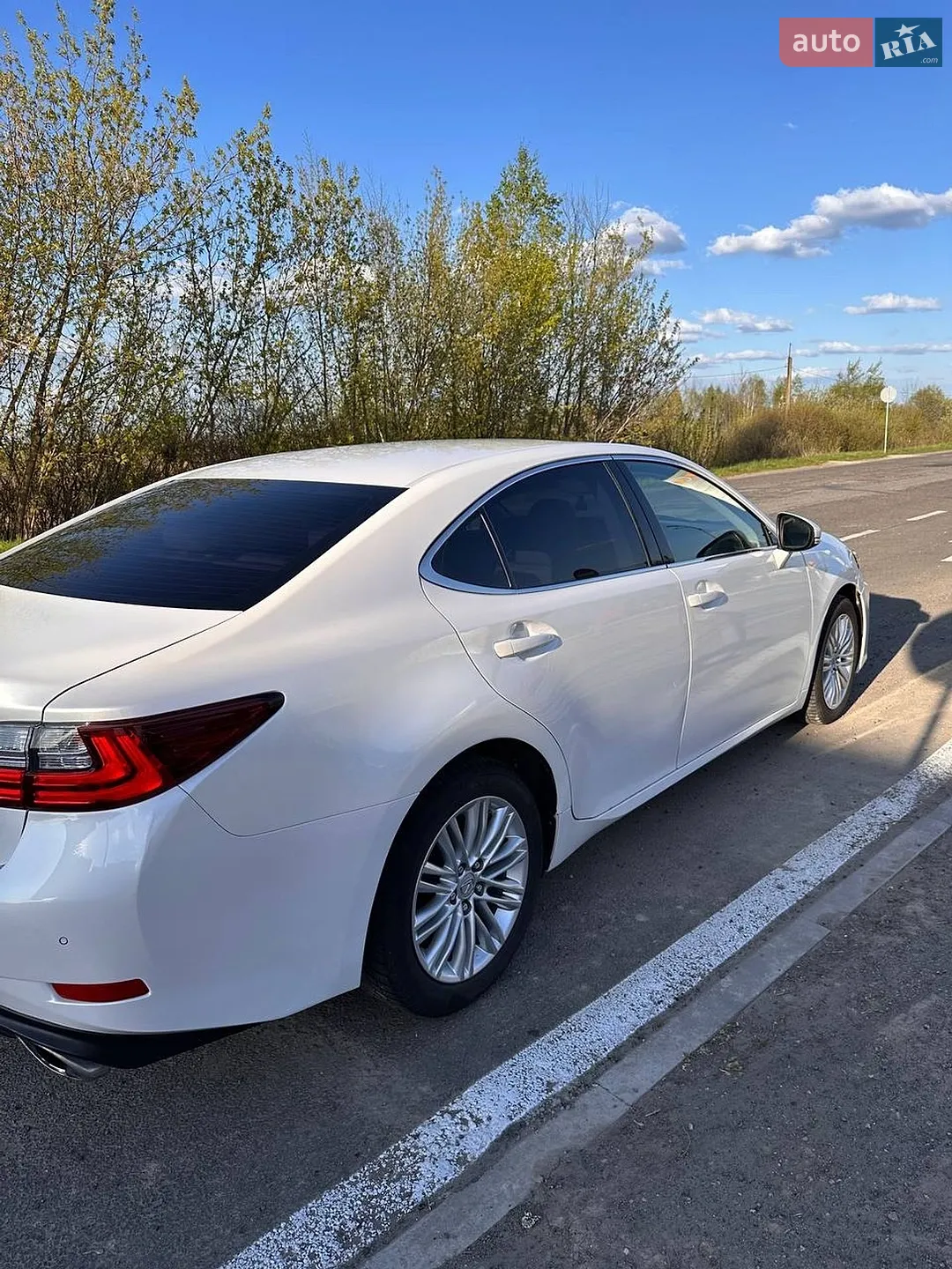 2016 Lexus ES - мініатюра 14