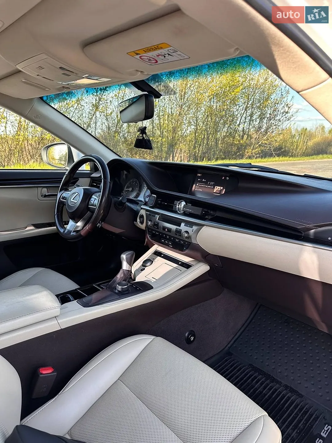 2016 Lexus ES - мініатюра 17
