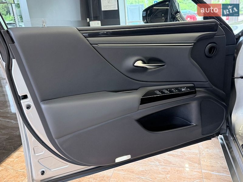 Седан Lexus ES 2022 в Киеве фото 20 Седан Lexus ES 2022 в Киеве