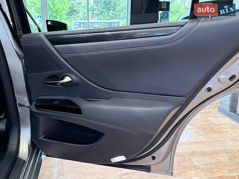 Седан Lexus ES 2022 в Киеве фото 52 Седан Lexus ES 2022 в Киеве